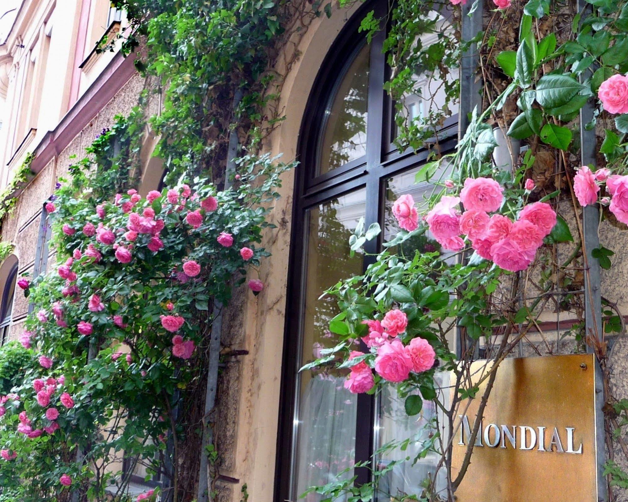 Mondial Aparthotel Wien